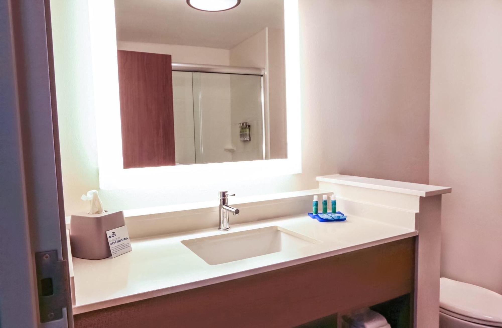 Holiday Inn Express & Suites - Houston Iah - Beltway 8 By Ihg Aldine Extérieur photo